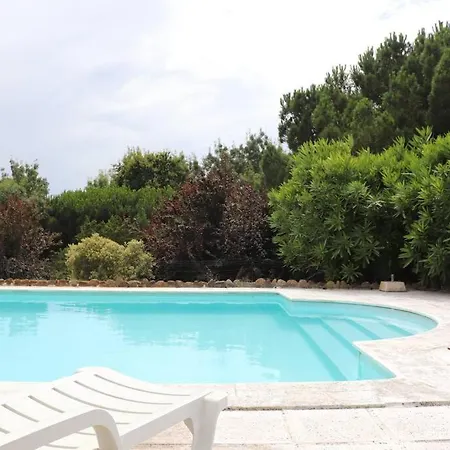 Apartment A Mouros House With Swimming Pool