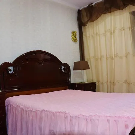 Apartment A Mouros House With Swimming Pool