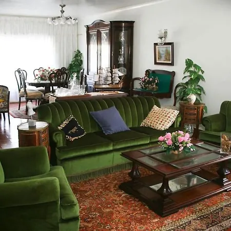 A Mouros House With Swimming Pool Apartment *
